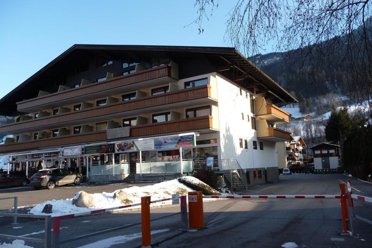 Apartman Franz Kaprun Exteriör bild